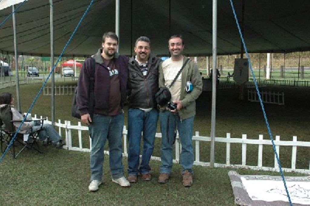 Amigos e Criadores José Antônio (Canil Moonstone) e Frederic